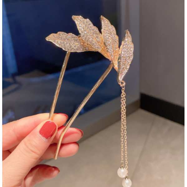 Шпилька для волосся "Чотири пелюстки", U-подібна, проста металева шпилька в стилі ретро з перлами