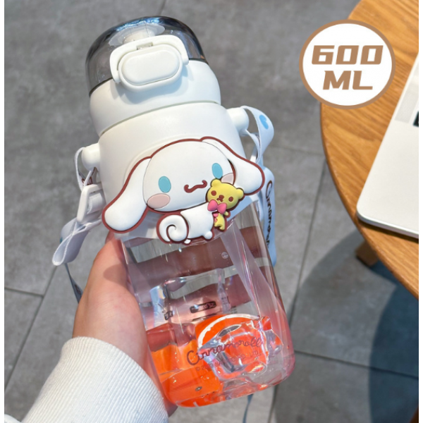 Пляшка для води дитяча, портативна пляшка для води з мультяшними героями, три кольори, 600 мл