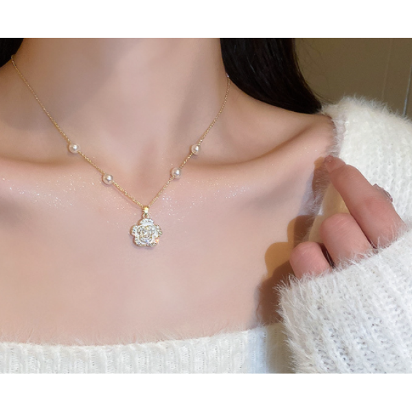 Ланцюжок на шию з квіткою та перлами "Cool Girl", золото