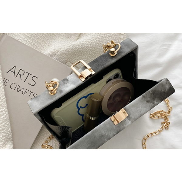 Сумка женская прямоугольной формы с цветным принтом, разные цвета, 19х12х5 см