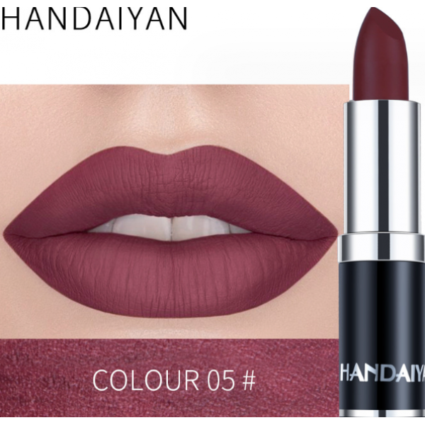 Помада матовая Handaiyan Matte Moist Lip, с маслом макадамии и витамином Е, разные цвета, 3,5 г