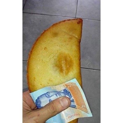 Почему в Венесуэле почти невозможно купить бумажные салфетки?